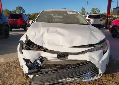 2025 Toyota Corolla Le z USA, uszkodzony, nr VIN 5YFB4MDE3SP296098